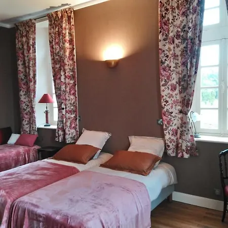Bed & Breakfast Manoir De Conjon 3*