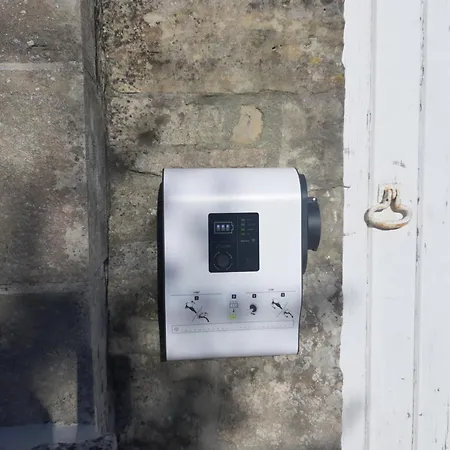 Manoir De Conjon Bed and breakfast 3*