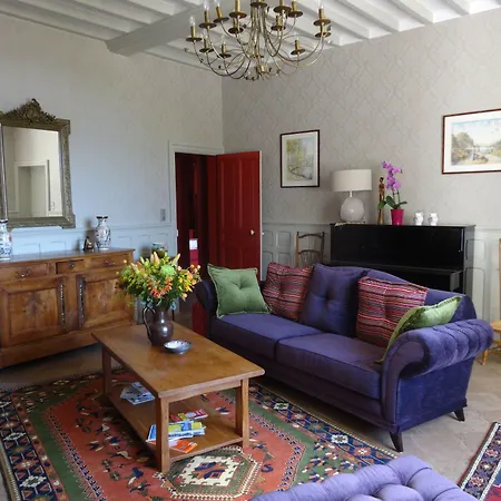 Manoir De Conjon Bed & Breakfast Crouay