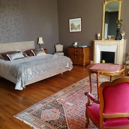 Manoir De Conjon Bed & Breakfast