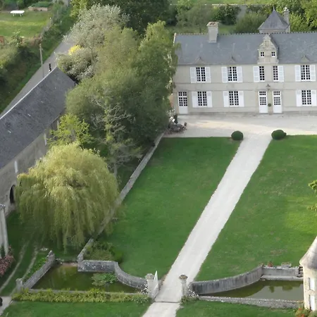 Manoir De Conjon Bed and breakfast