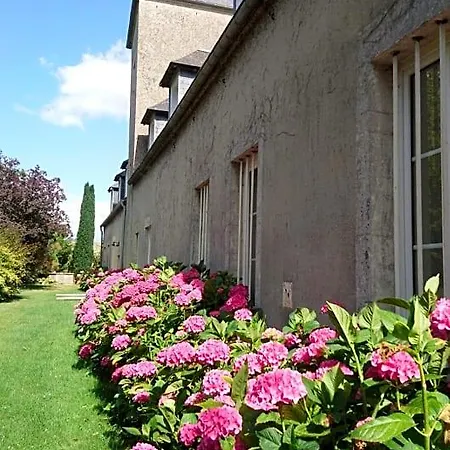 Manoir De Conjon 3* Crouay