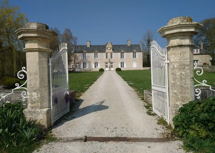 Manoir De Conjon Bed & Breakfast Crouay