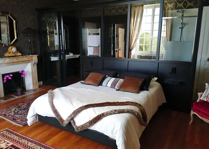 Manoir De Conjon 3* Crouay